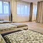 Holiday home Orientarium Atlas Arena Family House *