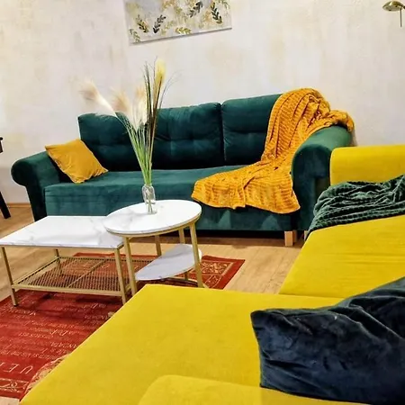 Orientarium Atlas Arena Family House Feriehus *