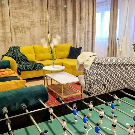 Feriehus Orientarium Atlas Arena Family House *