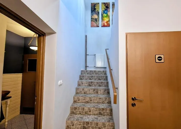 Orientarium Atlas Arena Family House Feriehus *