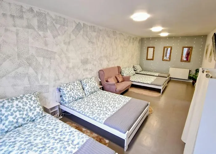 Orientarium Atlas Arena Family House * Łódź