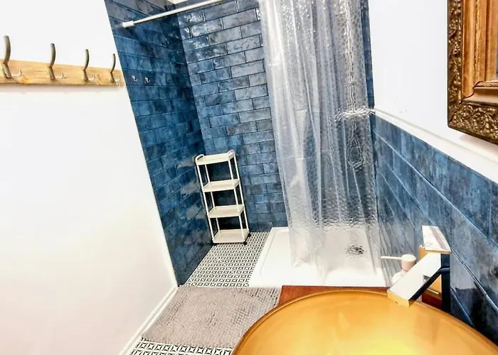 Orientarium Atlas Arena Family House *